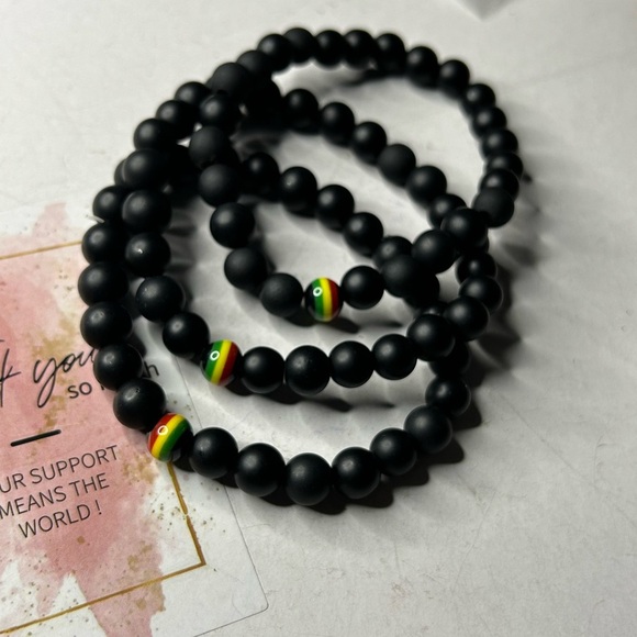 Black Matte Bead Bracelet – Rasta Accent - Picture 3 of 3